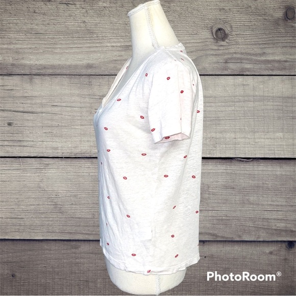 💋 Rails Cara Kisses Tee (S) - Picture 4 of 7